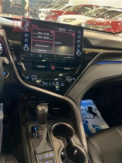 تۆیۆتا کامری